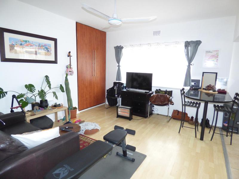 To Let 0 Bedroom Property for Rent in Sea Point Western Cape